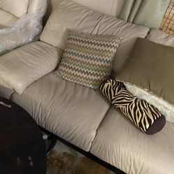 Leather Light Beige Sofá For Sale