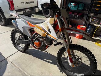 Ktm 450 EXC six days street legal