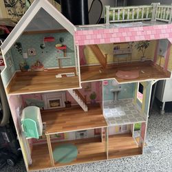KidKraft Dollhouse