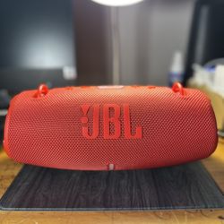 Bluetooth Speaker ( Red ) 
