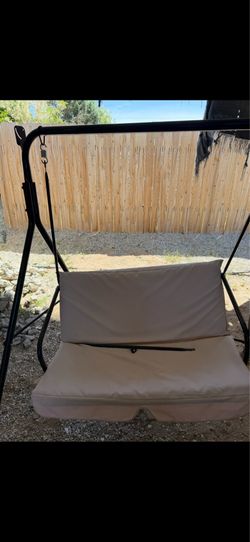 Swing as is broken rods