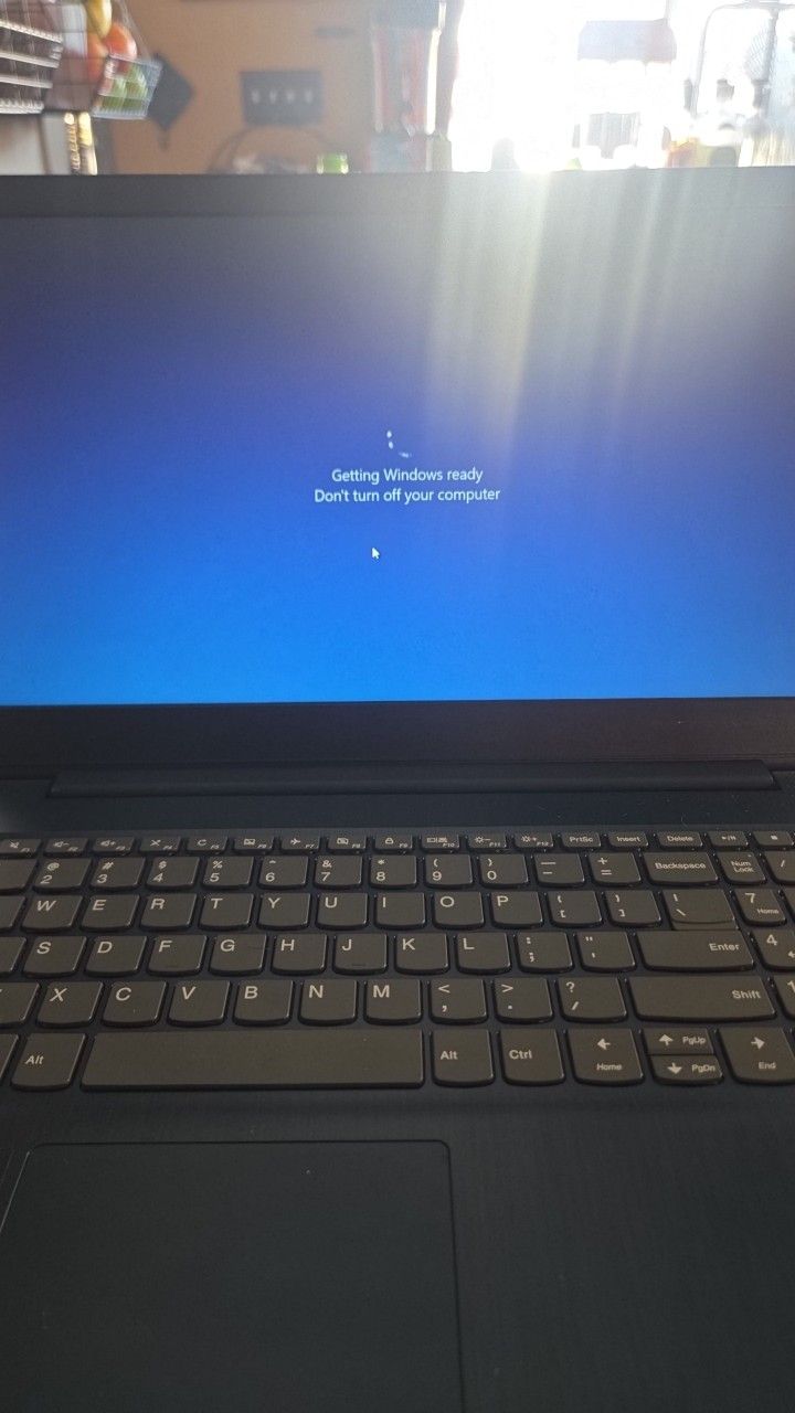 Lenovo Ideapad 3