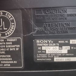 Sony Trinitron Color Tv, model kv-32ts20
