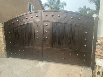 Custom double gates