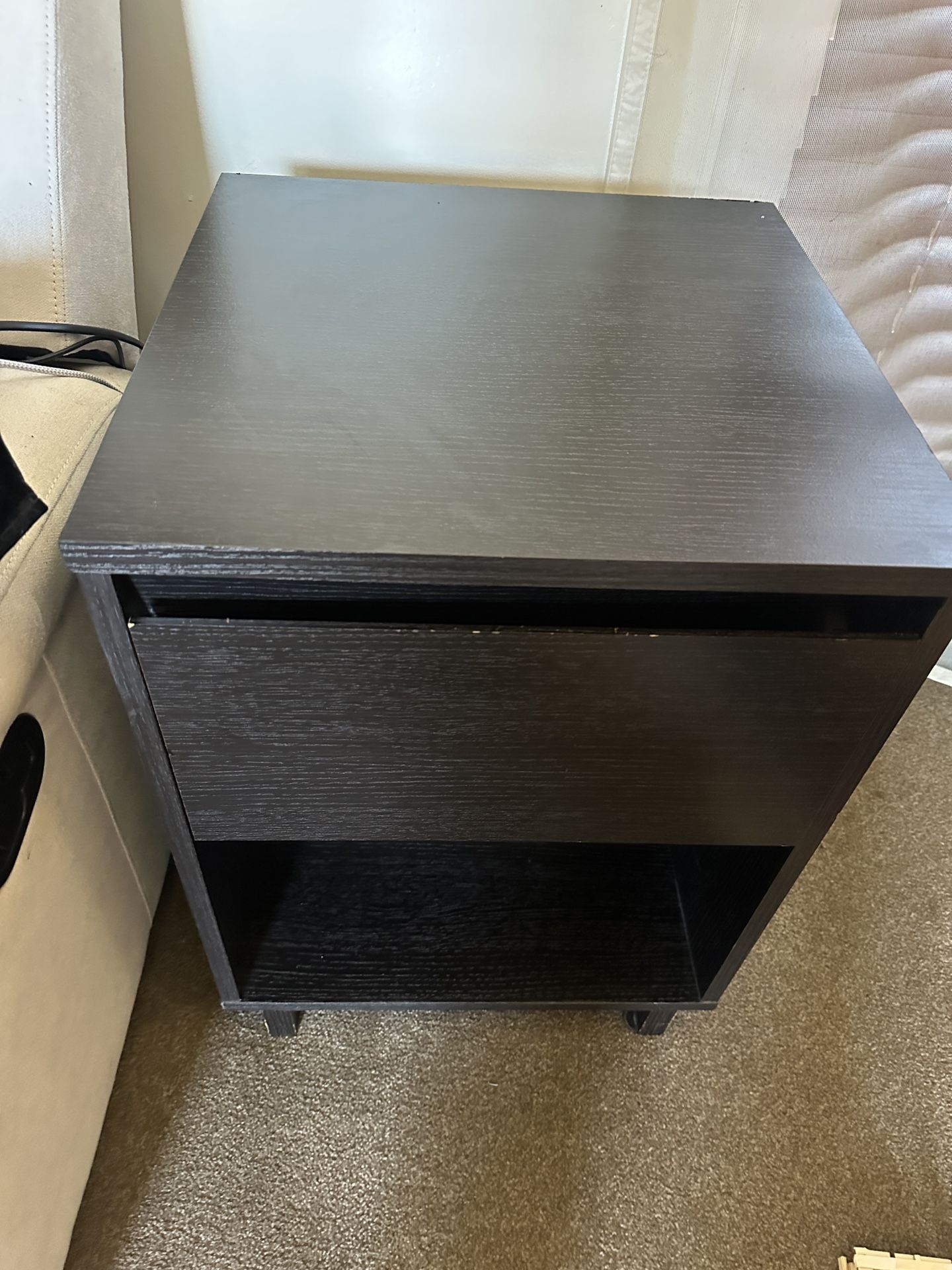 Target Brand End Table Wood. 18wx18Dx24H