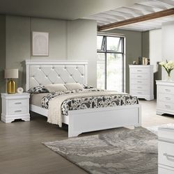 Brand New! 7pc Queen/Full Bedroom Set😍
Take it home with $49down 
Hablamos Español Y Financiamos🙋