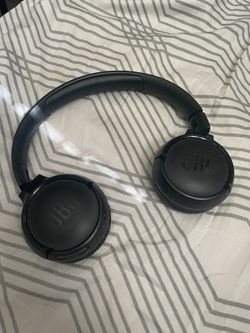 JBL headphones 