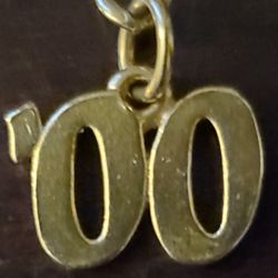 James Avery 14K Gold Vintage Retired ' 00 Year Charm