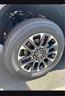 BRAND NEW Yokohama Tires. 265/60R20. New truck Tires.