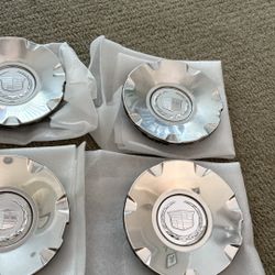2005-2007 Cadillac STS Center Caps