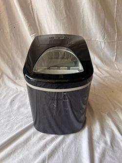Frigidaire Ice maker