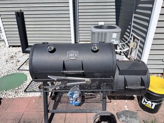 Oklahoma Joes Smoker