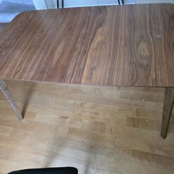 !!! Free Extendable Dinning Table 🍽 !!!