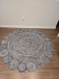 Accent rug