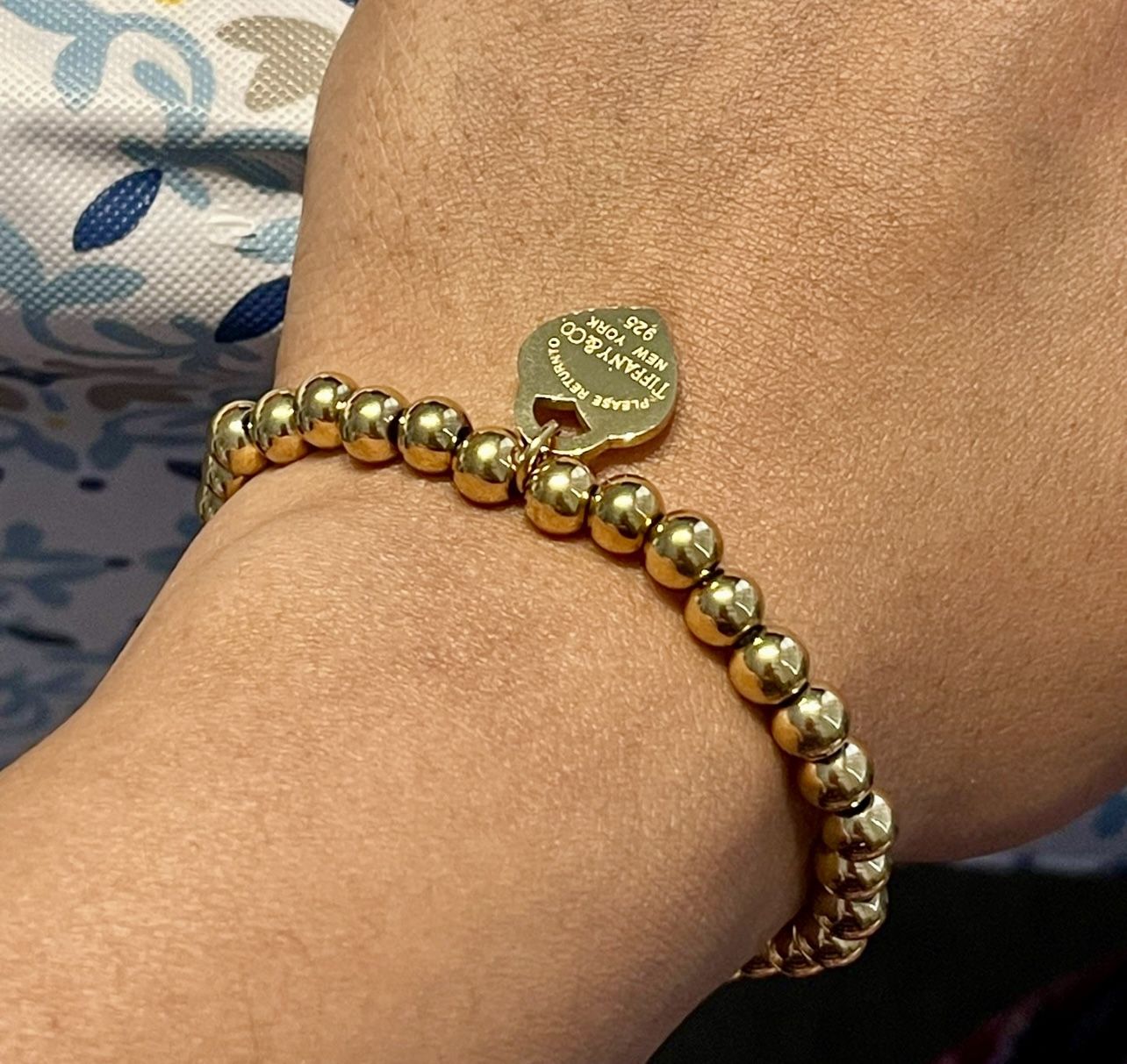 Bead Bracelet With Heart Charm Gold