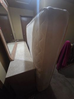 Queen mattress