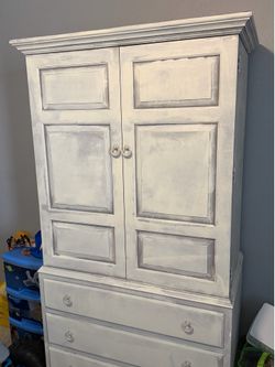 Dresser for sale