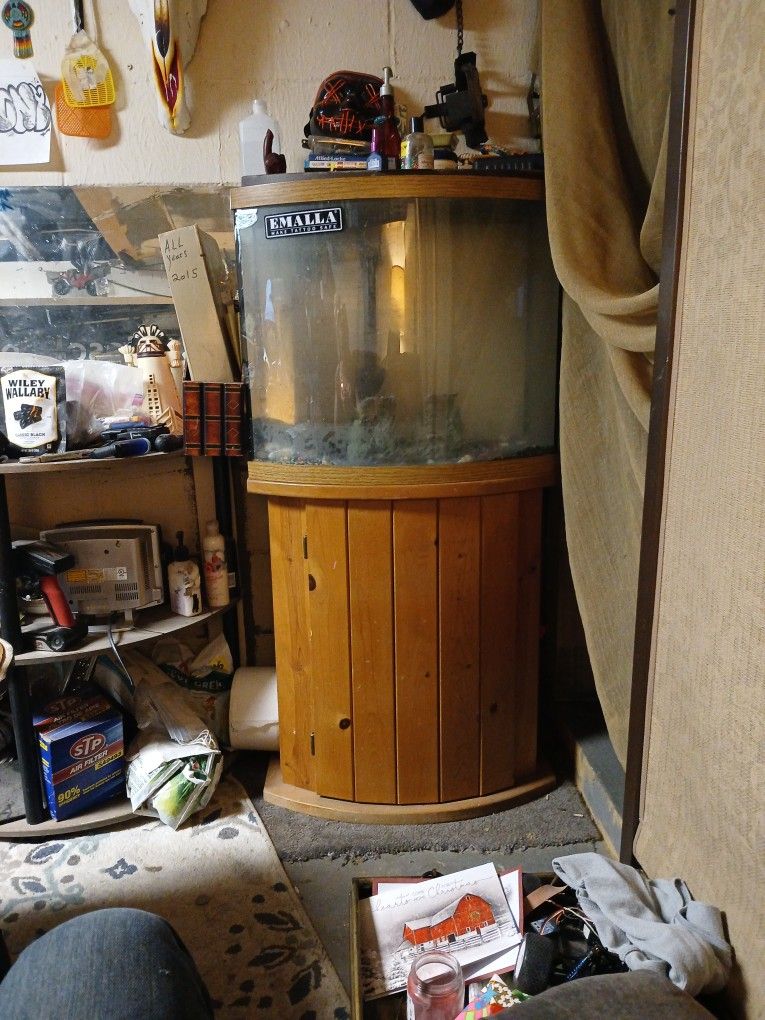 40 Gallon Bowed Front Fishyank With Wood Stand