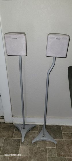 2 Sony model ss ms66sl speaker with stands.