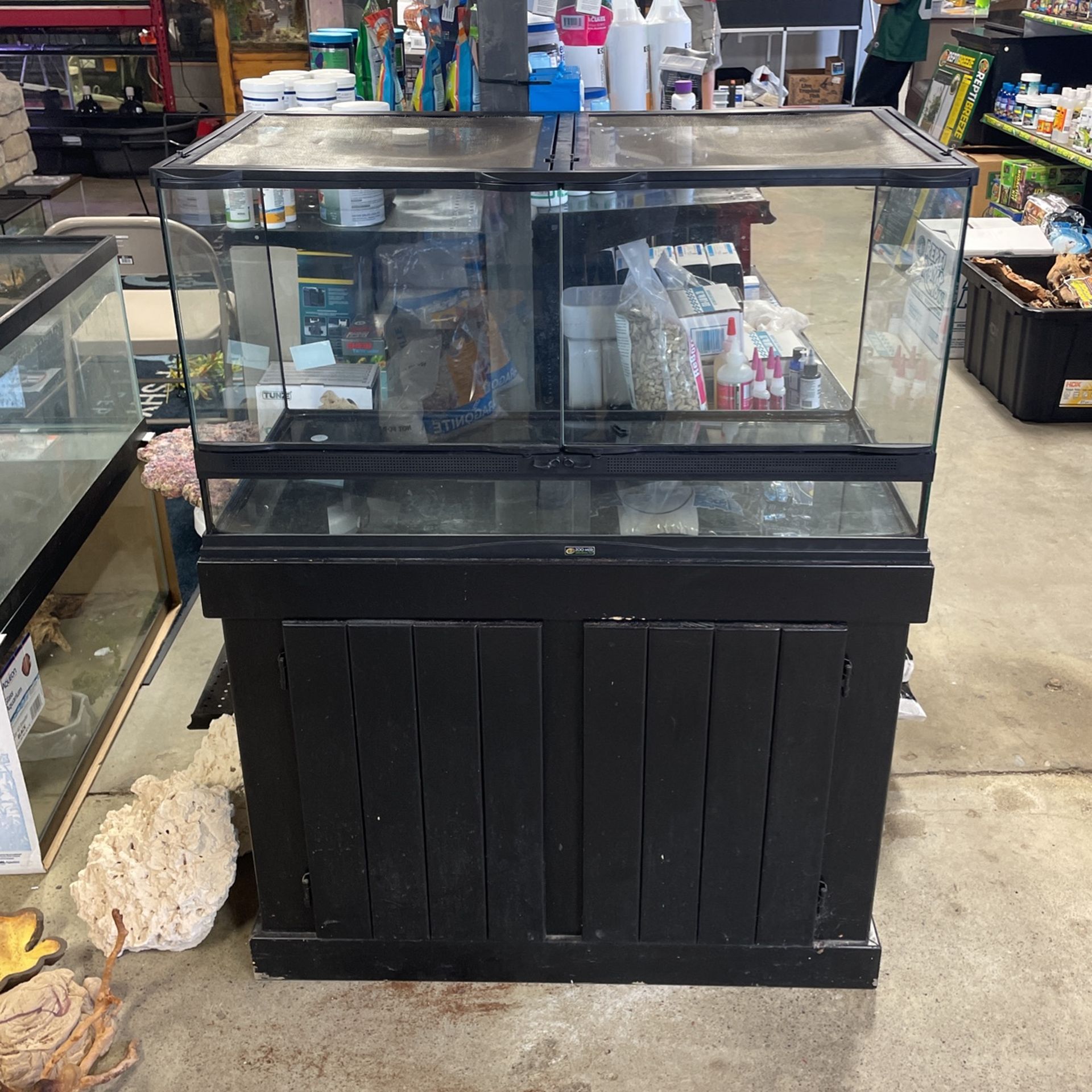 40 gallon breeder premium Reptile habitat