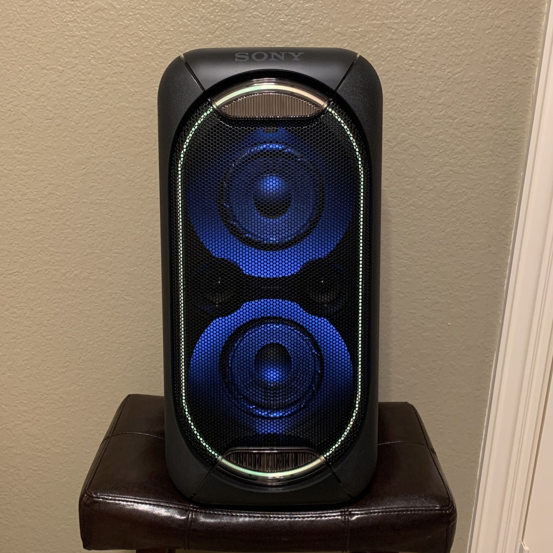 Sony Speaker EXTRA BASS High Power Audio System with builtin battery