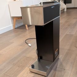 BUNN 33(contact info removed) VPR APS Commercial Pour Over Air Pot Coffee Brewer **NEW!**