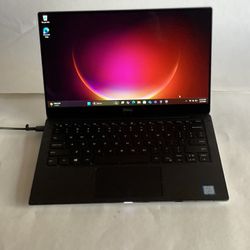 Dell XPS 13 Inch Touchscreen Laptop 