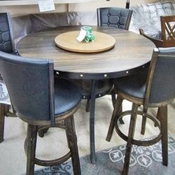 New 5 Pcs Dining Table Set Sample Floor Only $599