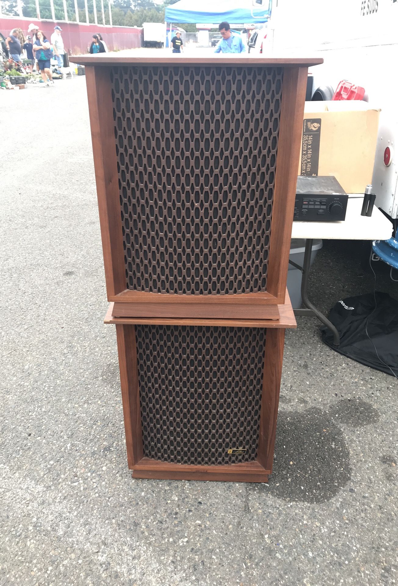 Altec Lansing 847A the Seville speakers