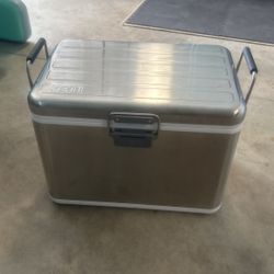 Yeti V Series Cooler