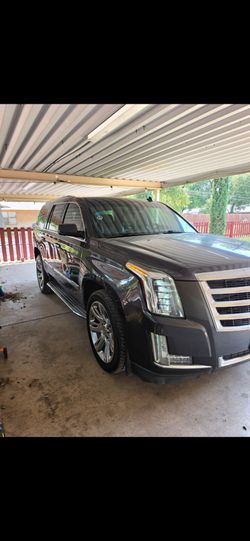 Cadillac escalade 2015