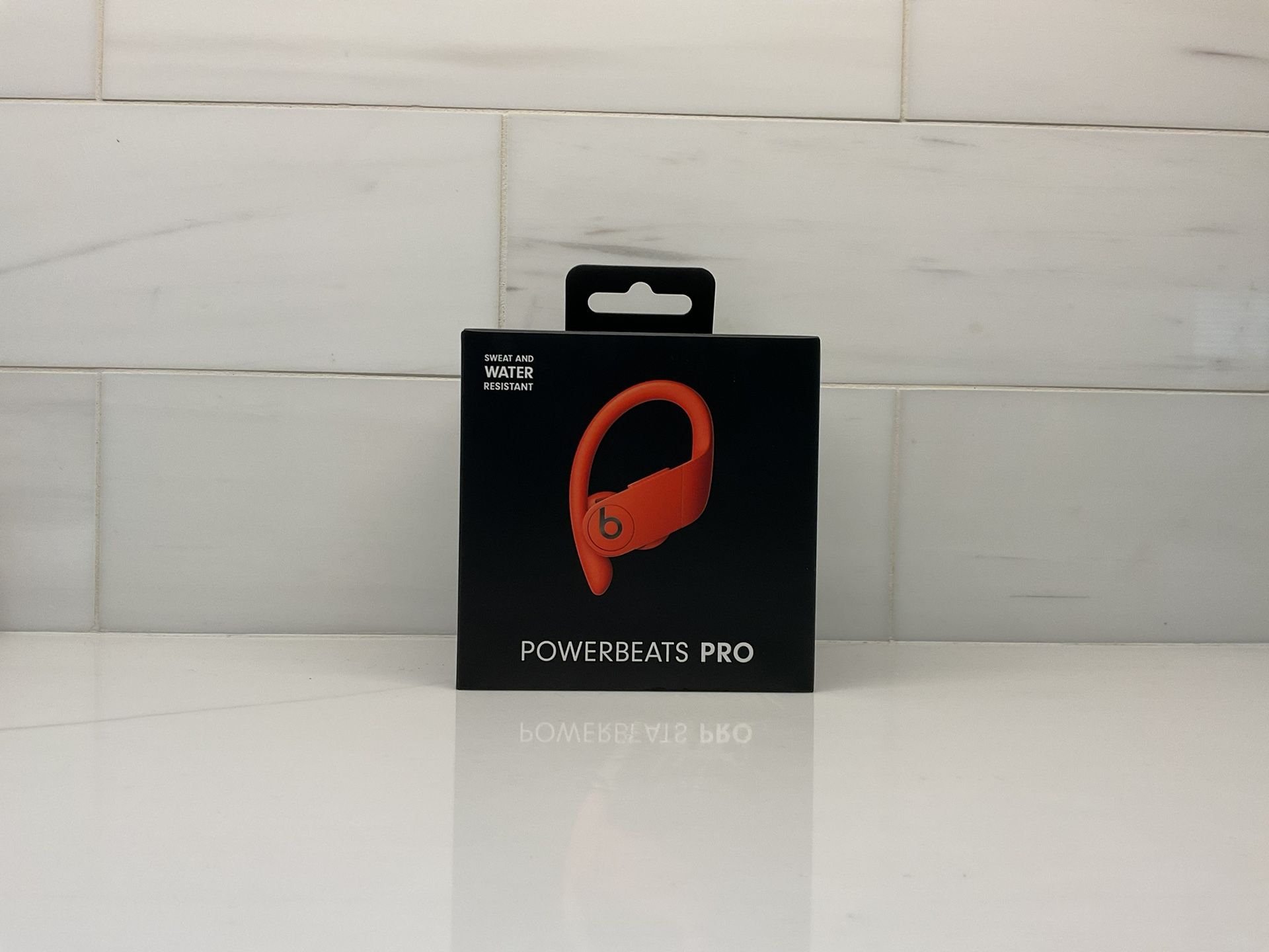 Beats Headphones: Powerbeats PRO