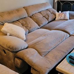 Couch and loveseat recliner