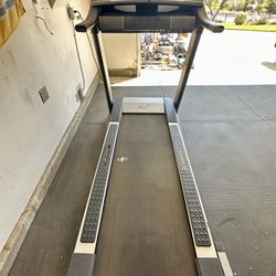 NordicTrack Quadflex Commercial Series Treadmill