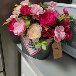 Valentines Flower Arrangement 