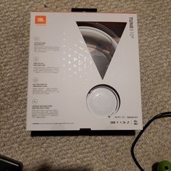 New Wireless JBL Tune510BT Headphones 