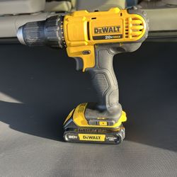 DEWALT Drill 20 Volts. With Battery.