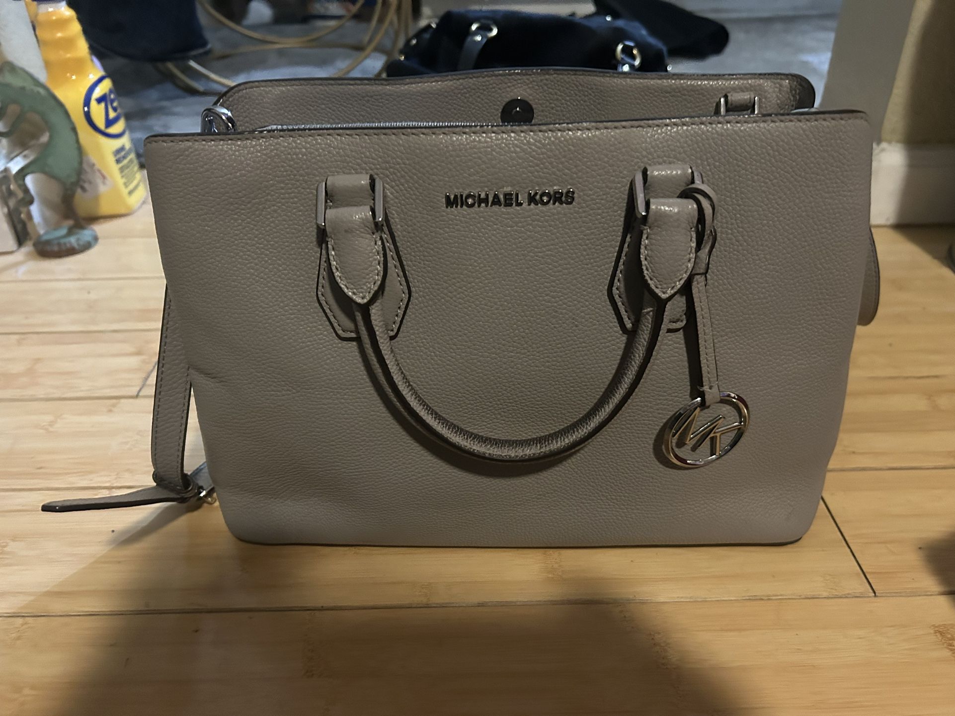 Authentic Michael KorsPurse