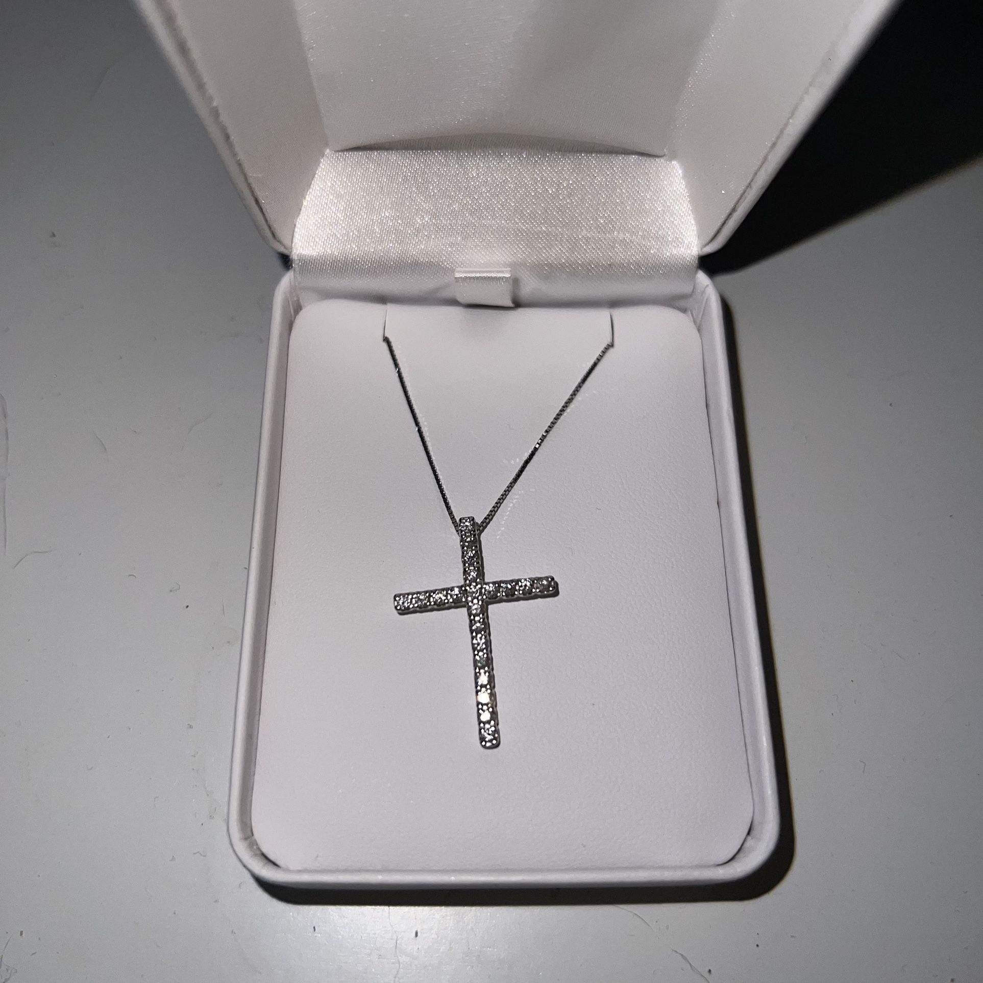 0.20 CT. T.W. Round Cut Diamond Cross Pendant in 14K Gold