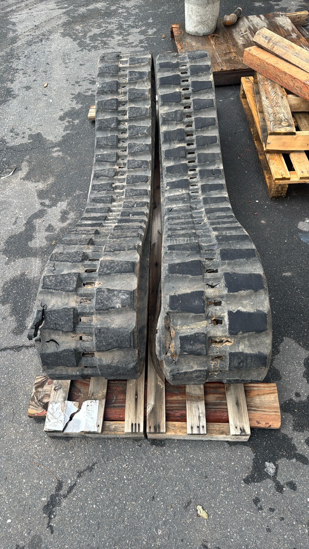 Cat 303 Excavator Tracks 