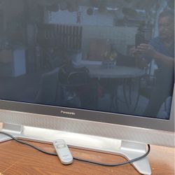 Panasonic Wide Plasma 42”