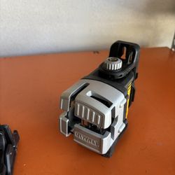 Dealt Laser Level