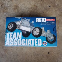 RC Car Team Associated Rc10 cc (New)