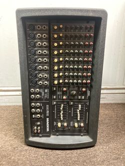 Mackie Mixer