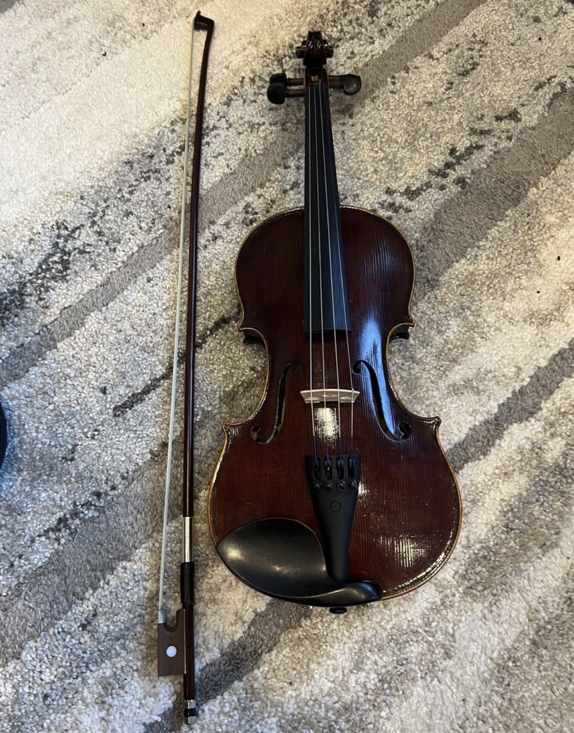 Like-new Rosewood 3/4 Violin
