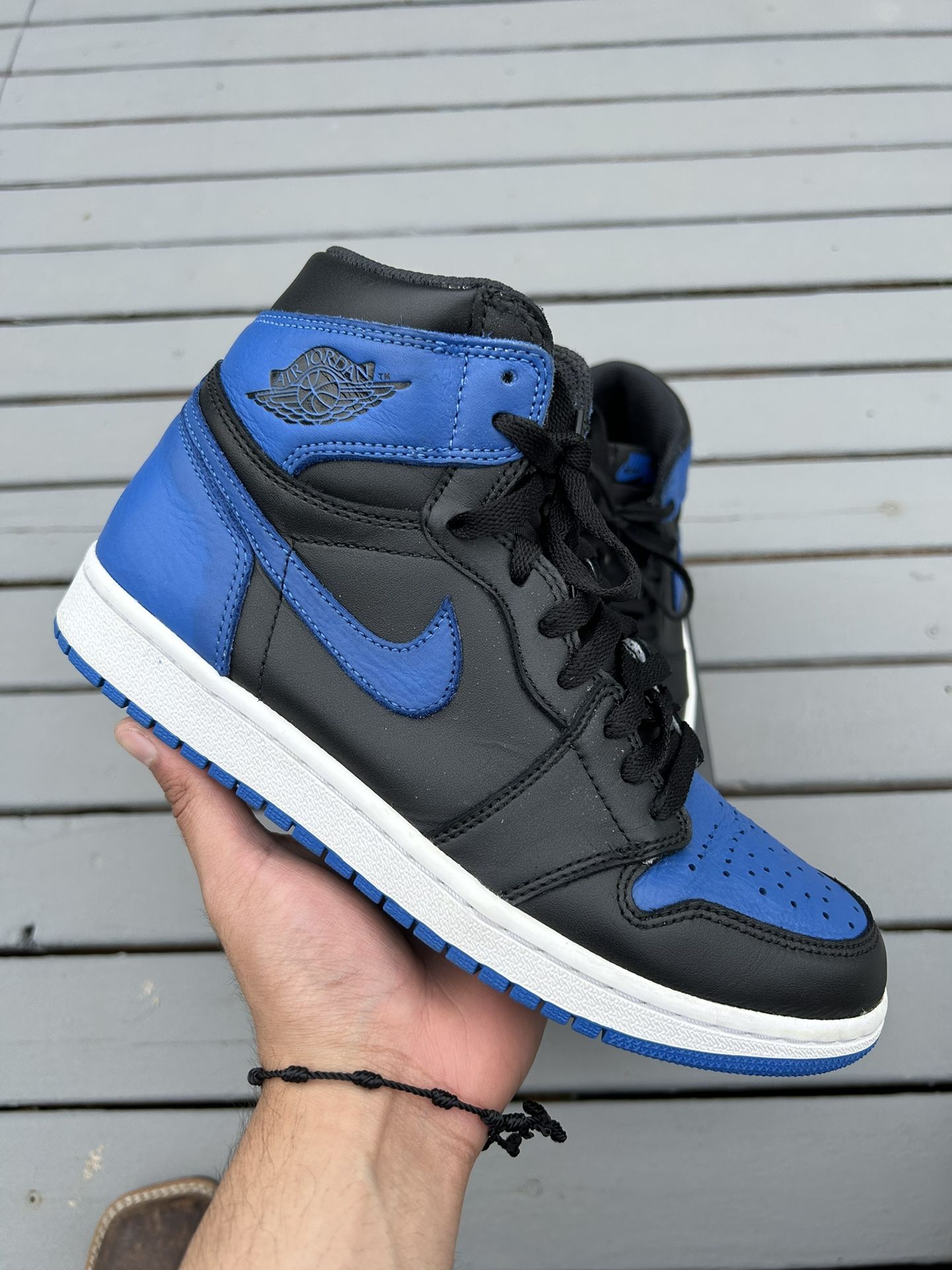Air Jordan 1 High Royals 2017