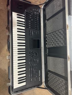 Yamaha Motif xf6