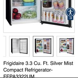 Mini Fridge 