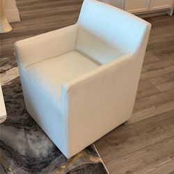 Dining Table Chairs (6) Total Available
