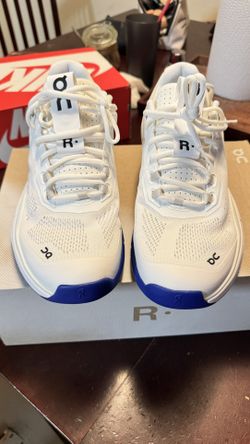 New Mens On The Roger Pro#11